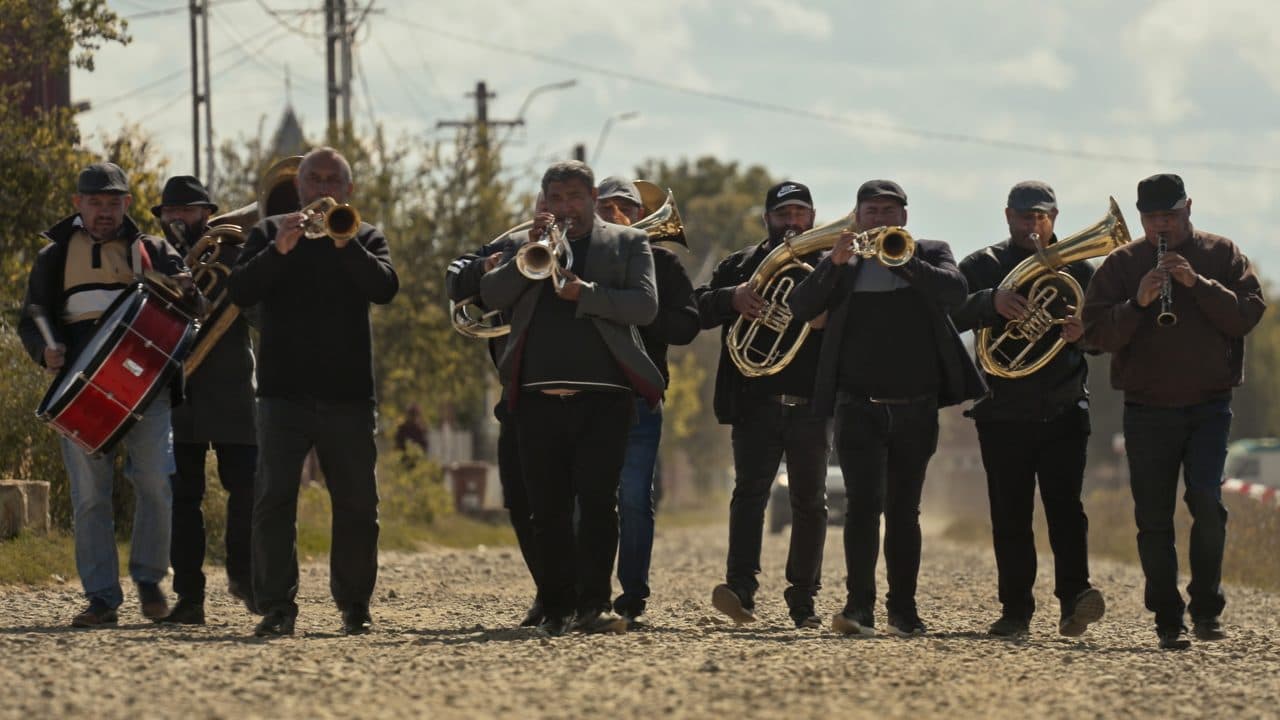BETWEEN TIMES AND WORLDS
A MUSICAL JOURNEY THROUGH ROMANIA