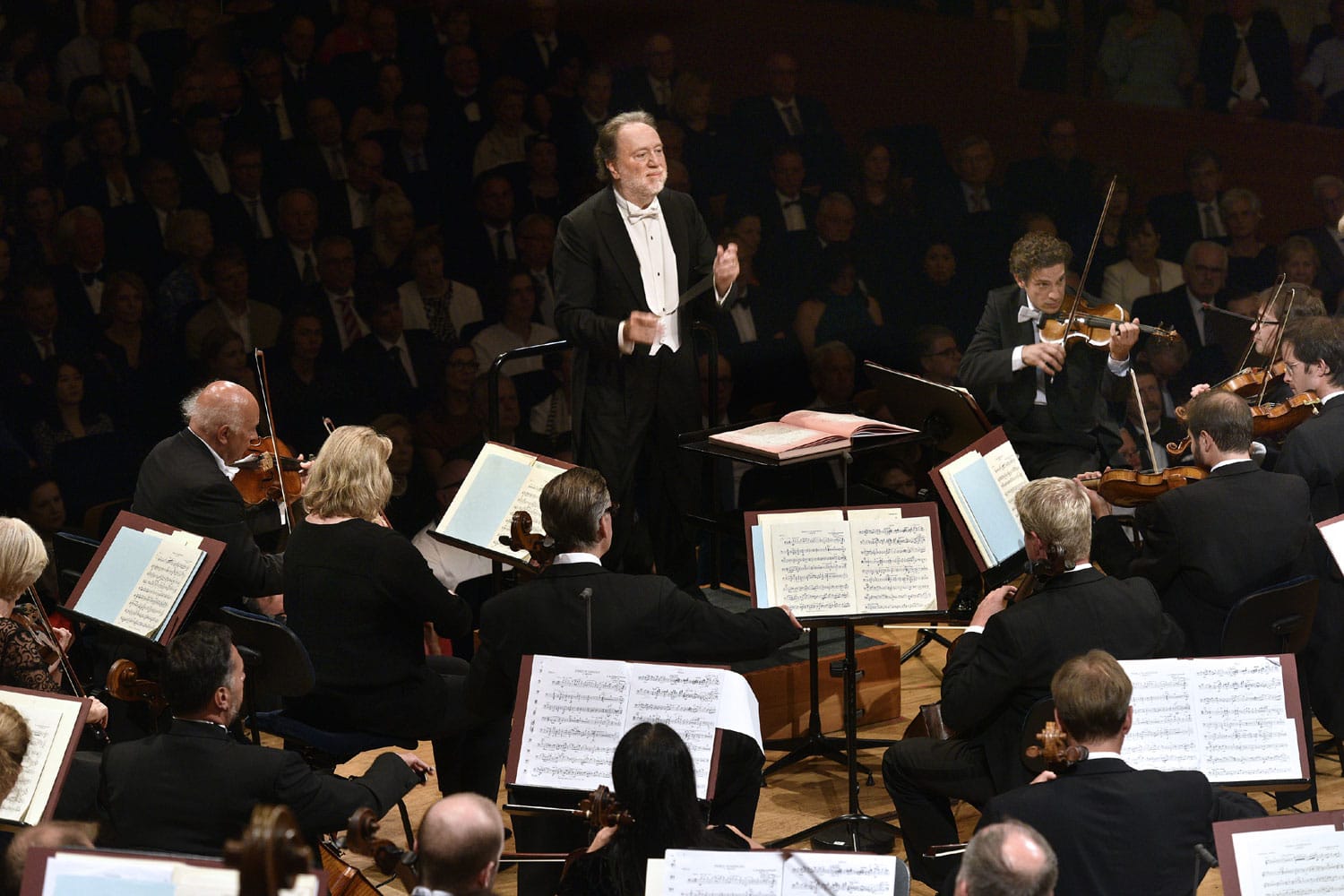 Rachmaninoff: Piano Concerto No. 3 / Symphony No. 3
Matsuev, Chailly, Lucerne Festival Orchestra